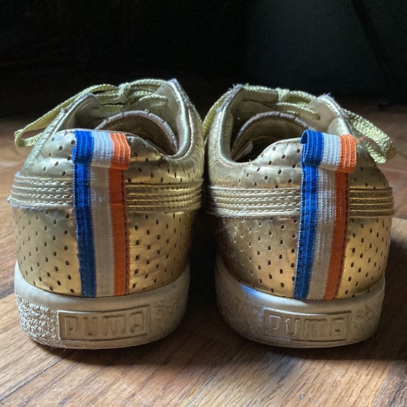 Rare Limited Edition Puma Clyde Frazier Gold Metallic Sneakers (used) - Picture 2 of 6